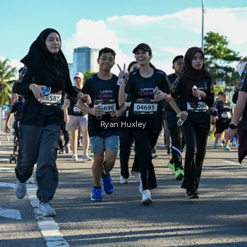 Runner Photo 1670623