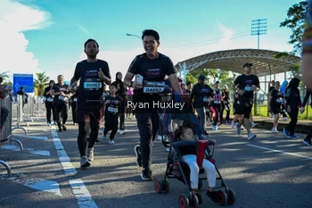 Runner Photo 1670637