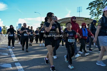 Runner Photo 1670638