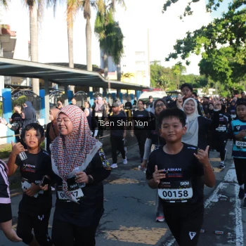 Runner Photo 1670639