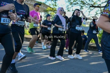 Runner Photo 1670650