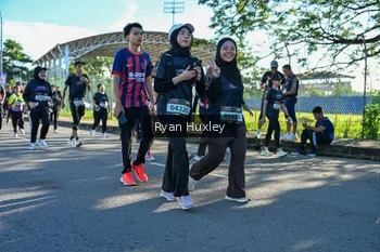 Runner Photo 1670687