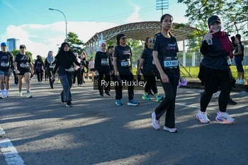Runner Photo 1670700