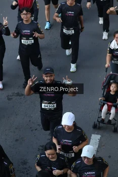 Runner Photo 1670714