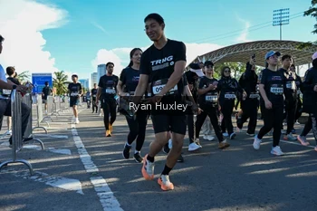Runner Photo 1670726