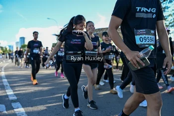 Runner Photo 1670730