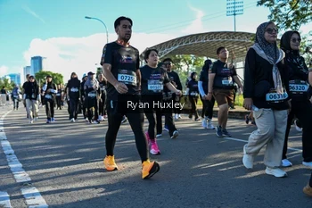 Runner Photo 1670732