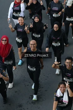 Runner Photo 1670739