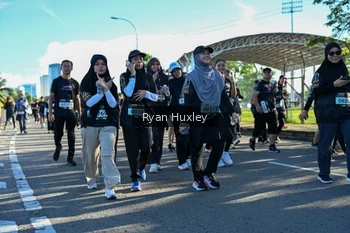 Runner Photo 1670749