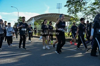Runner Photo 1670757