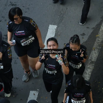 Runner Photo 1670782