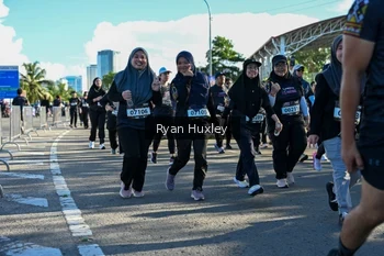 Runner Photo 1670833