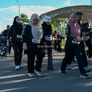 Runner Photo 1670843