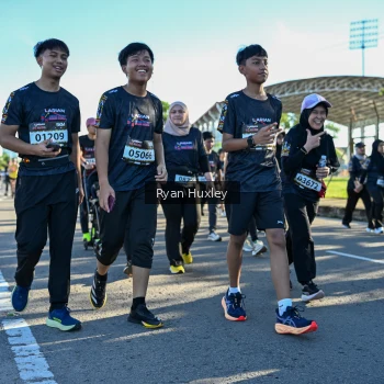 Runner Photo 1670875