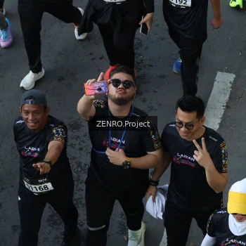 Runner Photo 1670890