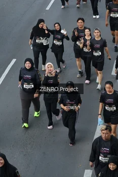 Runner Photo 1670941