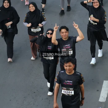 Runner Photo 1670980