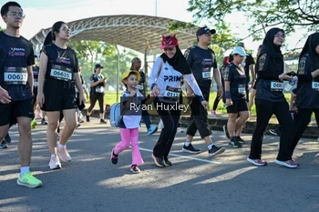 Runner Photo 1671035