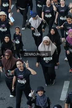 Runner Photo 1671040