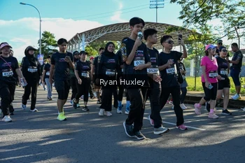 Runner Photo 1671045