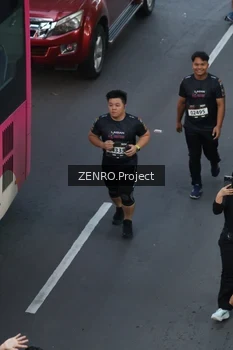 Runner Photo 1671051
