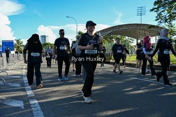 Runner Photo 1671058