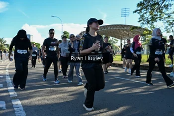 Runner Photo 1671060