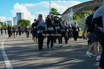 Runner Photo 1671067