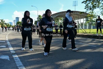 Runner Photo 1671087