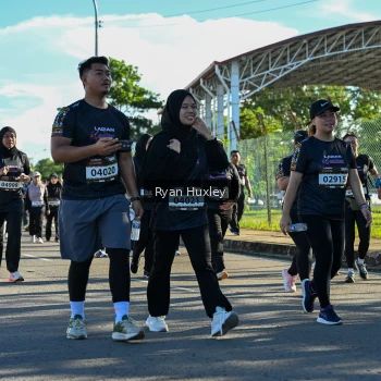 Runner Photo 1671099