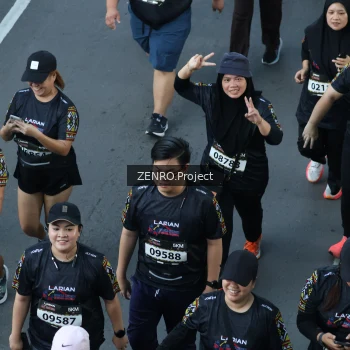 Runner Photo 1671105