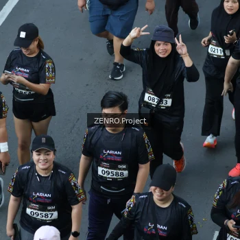 Runner Photo 1671110