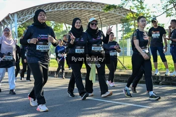 Runner Photo 1671112