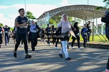 Runner Photo 1671113