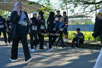 Runner Photo 1671120
