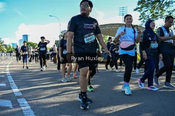 Runner Photo 1671140
