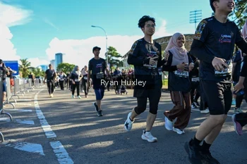 Runner Photo 1671150