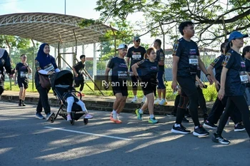 Runner Photo 1671156