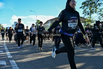 Runner Photo 1671178