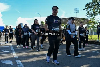 Runner Photo 1671187