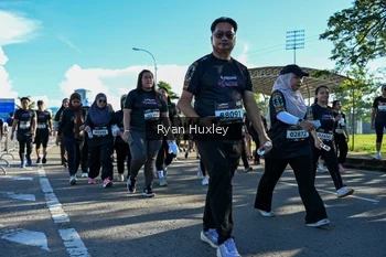 Runner Photo 1671192
