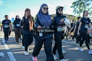 Runner Photo 1671199