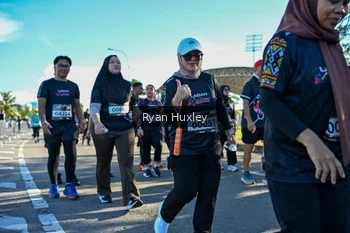 Runner Photo 1671201