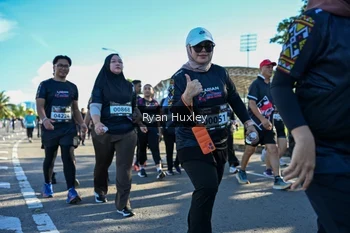 Runner Photo 1671204