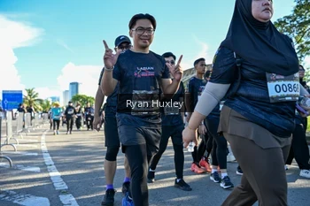 Runner Photo 1671209