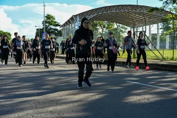 Runner Photo 1671215