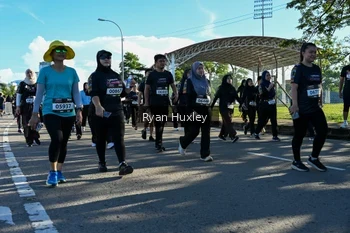 Runner Photo 1671225