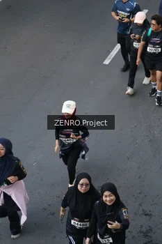 Runner Photo 1671231