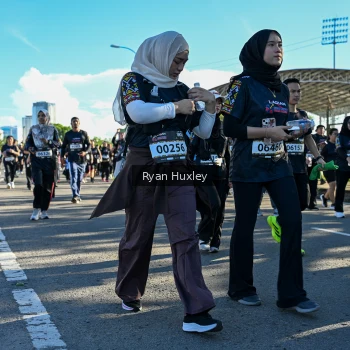 Runner Photo 1671241