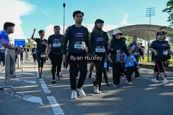Runner Photo 1671262